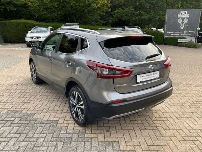 Nissan Qashqai 1.3DIG-T Zama Navi AVM-Kamera SH PGD 1.H