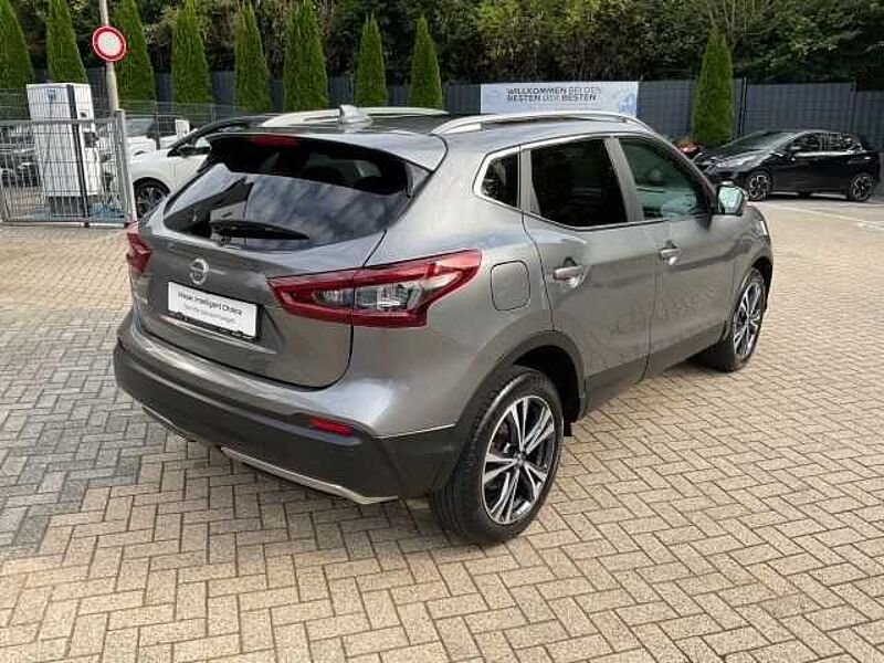 Nissan Qashqai 1.3DIG-T Zama Navi AVM-Kamera SH PGD 1.H