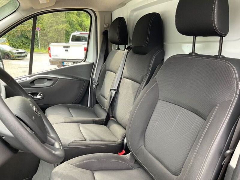 Nissan NV300 KAWA L2H1 2,9t COMFORT Navi Kamera FAP 270°