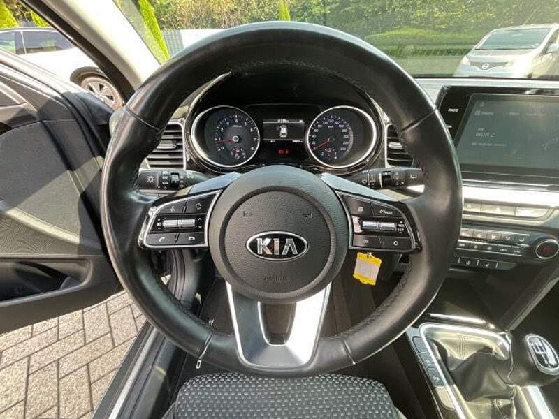 Kia XCeed 1.4T-GDI Vision EPH Kamera LED SH 18'Alu