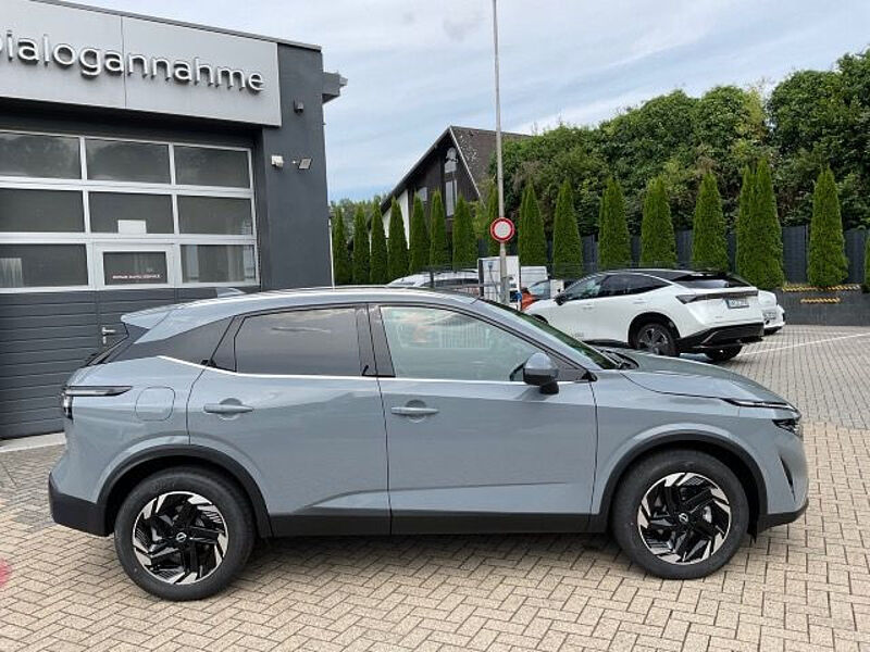 Nissan Qashqai N-Connecta 1.3 MHEV Xtronic Winter Komfort