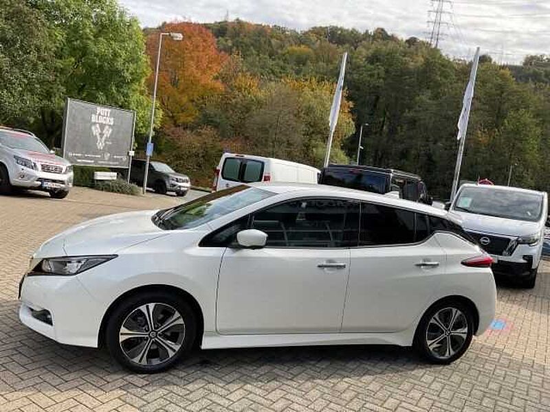 Nissan Leaf 40kWh Tekna Leder SH BOSE Navi AVM ProPilot