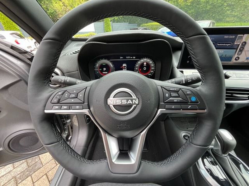 Nissan Juke 1,6 N-Connecta Hybrid 17' LED Klima I-Key Navi BFS