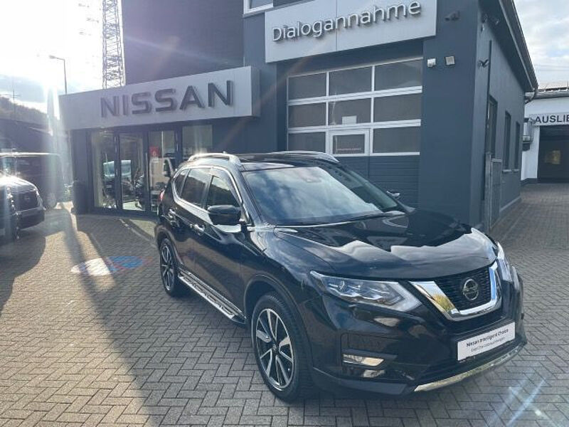 Nissan X-Trail 1.3DIG-T Tekna Navi AVM-Kamera Leder PGD