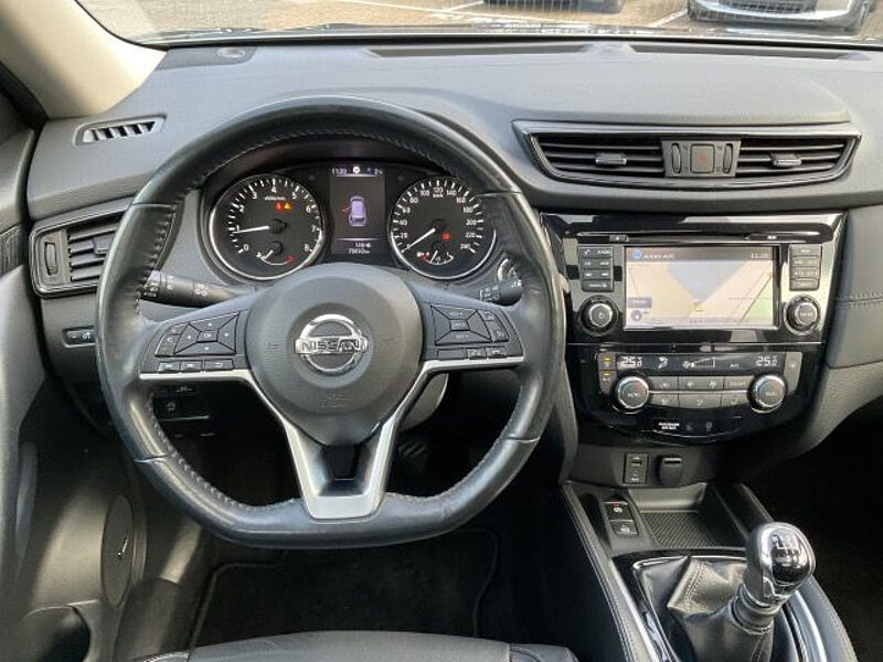 Nissan X-Trail 1.6 DIG-T Tekna Leder BOSE Panoramadach