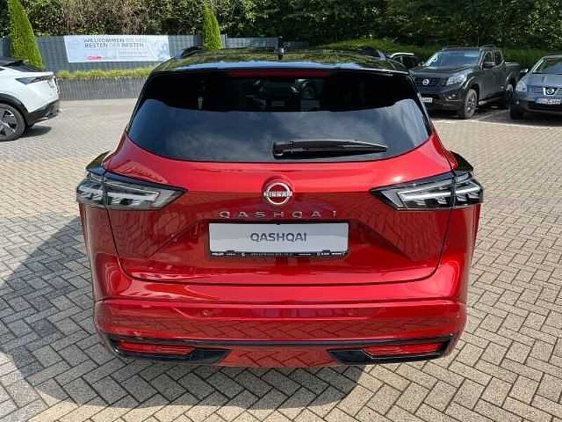 Nissan Qashqai N-Design 1.3 MHEV Xtronic PGD Bose Komfort Plus 20'