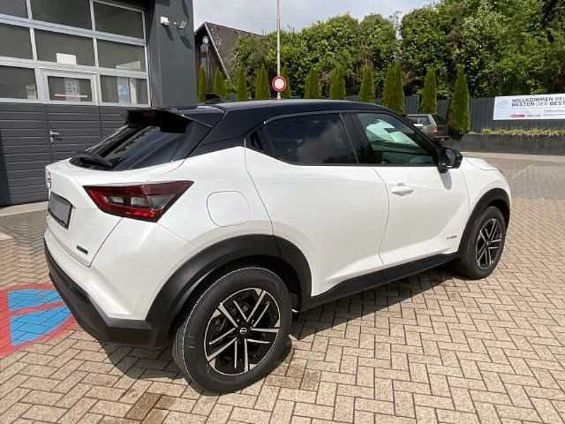 Nissan Juke 1,6 N-Connecta Hybrid Tech WP BF