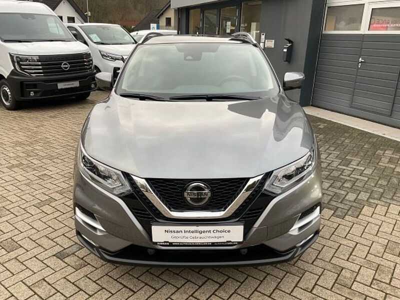 Nissan Qashqai 1.3 DIG-T DCT-Automatik Zama Navi AVM SH