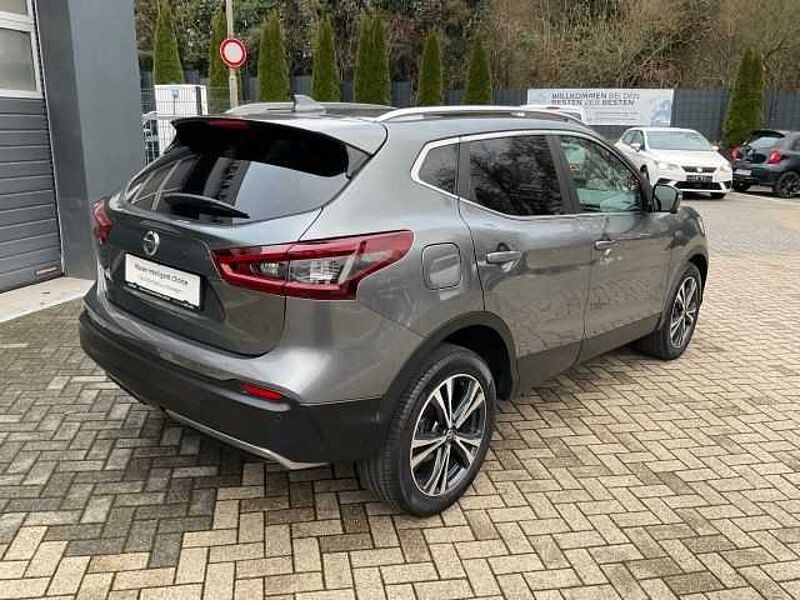 Nissan Qashqai 1.3 DIG-T DCT-Automatik Zama Navi AVM SH