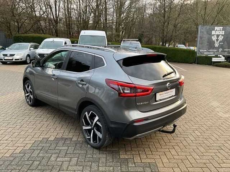 Nissan Qashqai 1.3 DIG-T Tekna+ Leder AVM Navi BOSE PGD