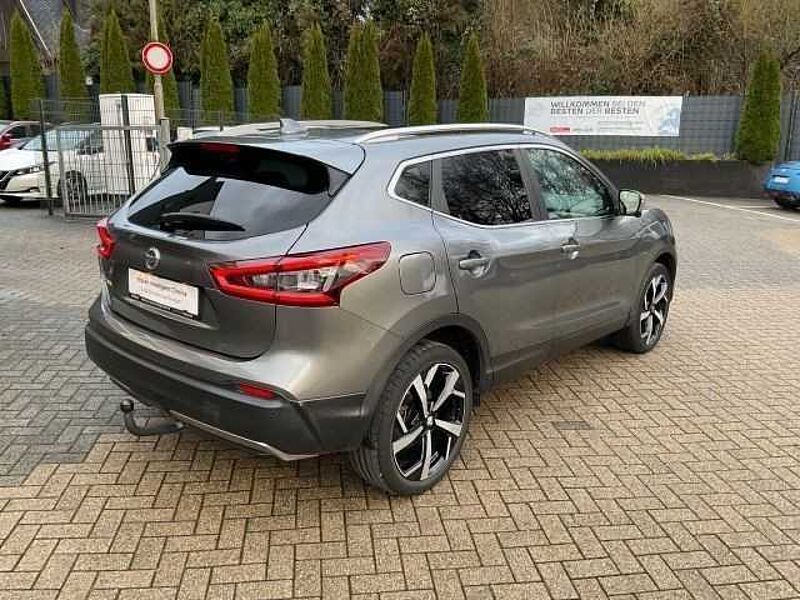 Nissan Qashqai 1.3 DIG-T Tekna+ Leder AVM Navi BOSE PGD