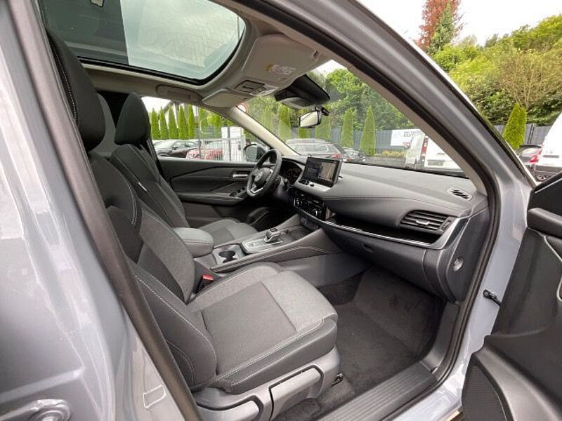 Nissan Qashqai N-Connecta 1.3 MHEV 158PS Xtronic DP WP BP